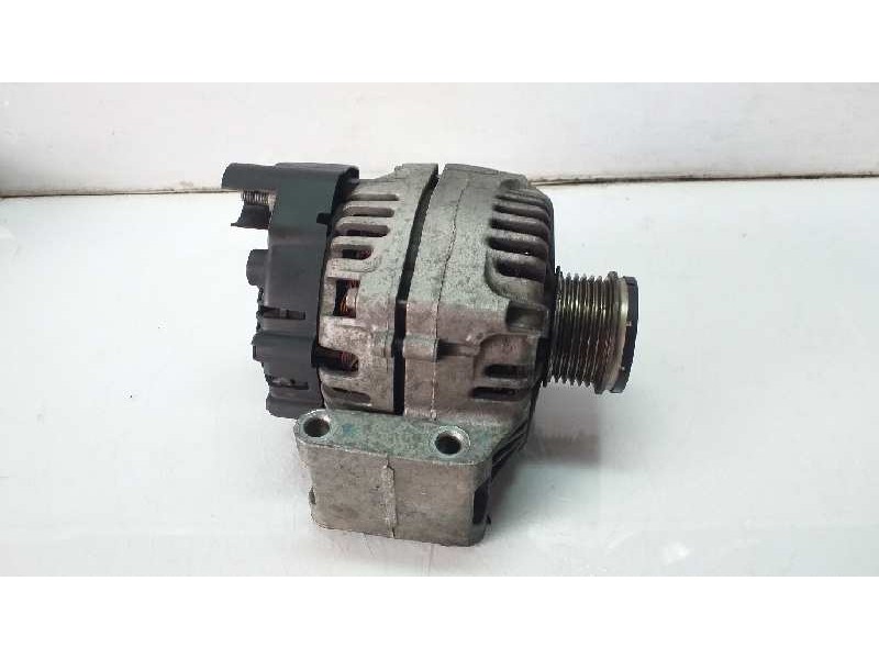 Recambio de alternador para opel astra h berlina enjoy referencia OEM IAM 51784845 2543477A 