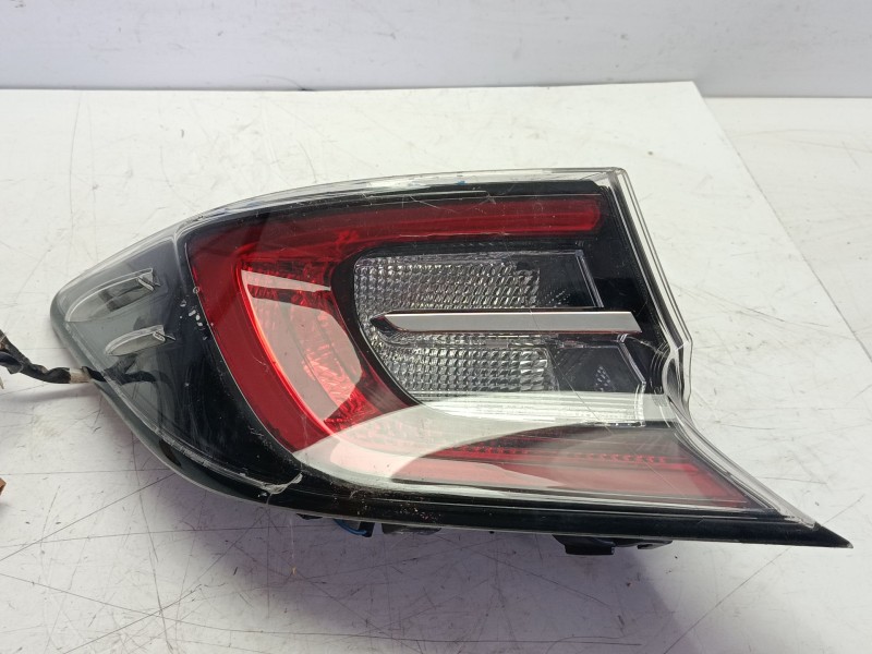 Recambio de piloto trasero izquierdo para toyota corolla (e21) referencia OEM IAM 8156102C40  