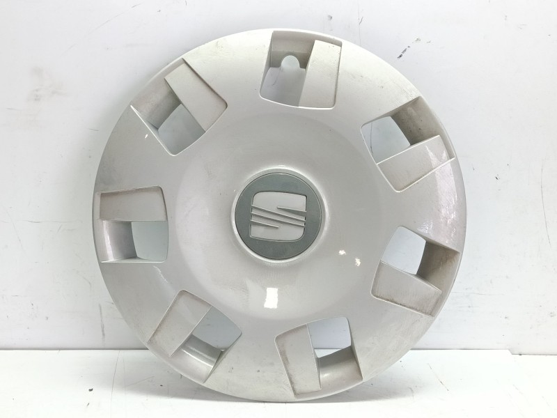 Recambio de tapacubos para seat ibiza (6l1) 1.2 referencia OEM IAM 6L0601147  
