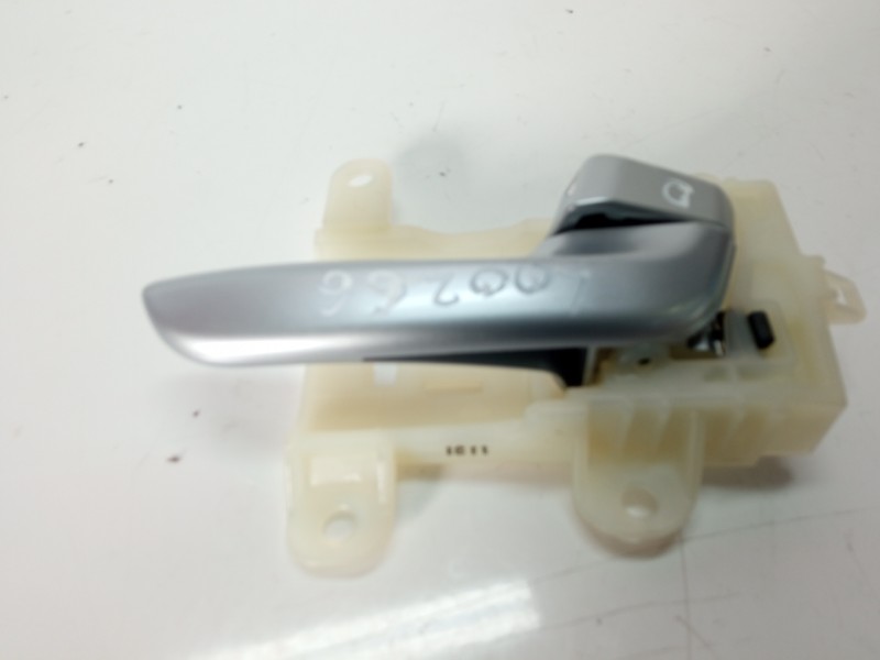 Recambio de maneta interior delantera derecha para kia niro referencia OEM IAM 82623G5000 82623G5000 