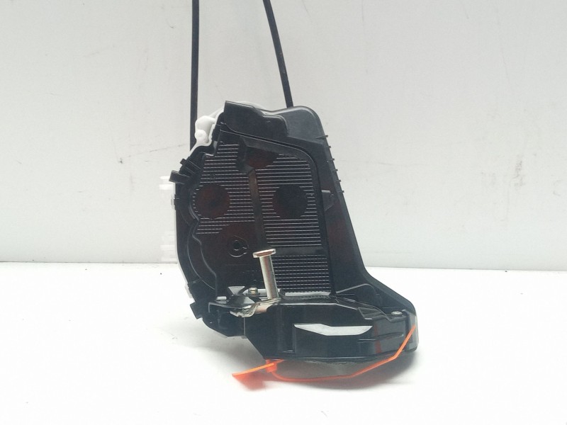 Recambio de cerradura puerta trasera izquierda para toyota yaris referencia OEM IAM 69060K0030 211022 