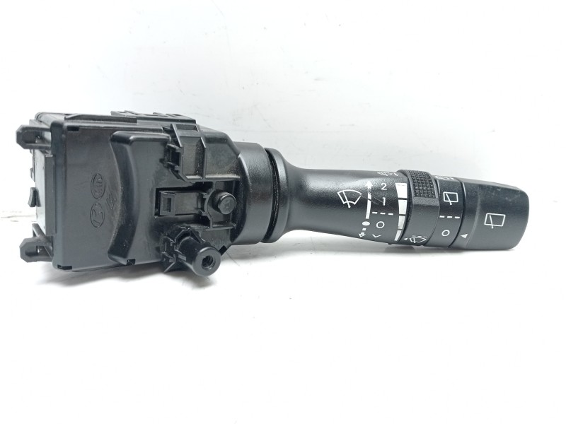 Recambio de mando limpia para hyundai ix35 1.7 crdi cat referencia OEM IAM 934202K560  