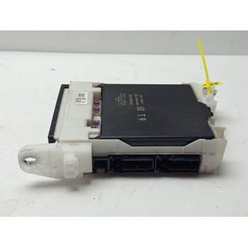 CAJA RELES / FUSIBLES 82730K0110 892210DA70 892200DK90