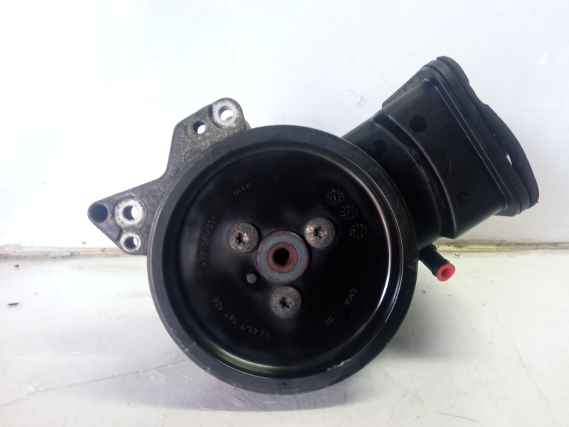 Recambio de bomba direccion para bmw serie 5 berlina (e60) 520d referencia OEM IAM 7693974101  
