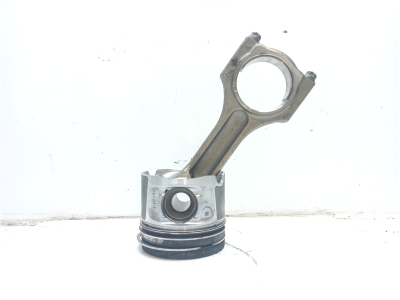 Recambio de piston para bmw serie 2 gran tourer (f46) 2.0 16v referencia OEM IAM 11257810825 N47D20C 