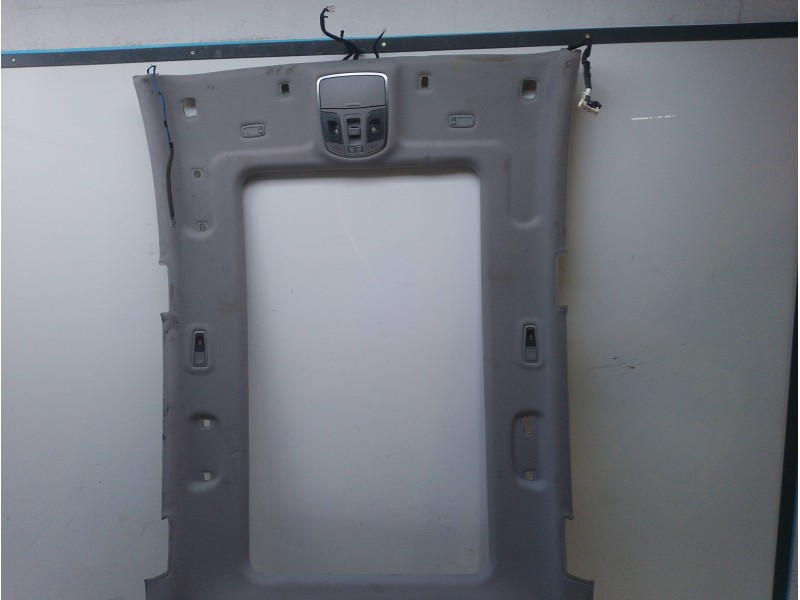 Recambio de techo para hyundai tucson referencia OEM IAM 85410D7000TTX  