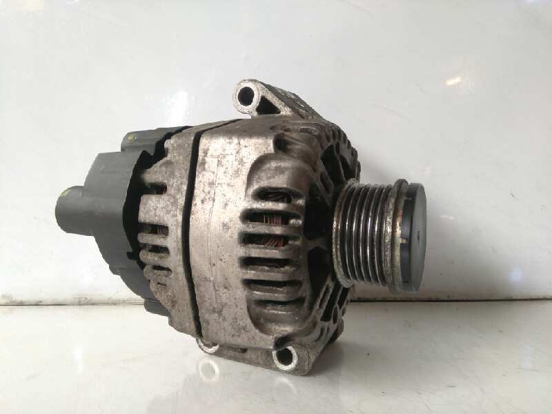 Recambio de alternador para opel astra h berlina enjoy referencia OEM IAM 13117279YQ 2542851C 