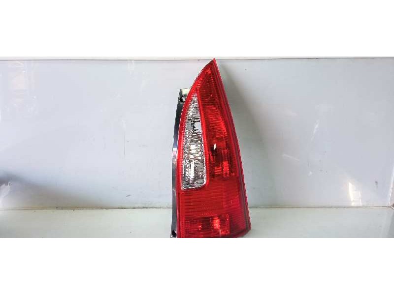 Recambio de piloto trasero derecho para mazda premacy (cp) 2.0 turbodiesel cat referencia OEM IAM 082161949  