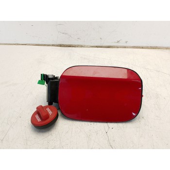 TAPA EXTERIOR COMBUSTIBLE A1176304100 