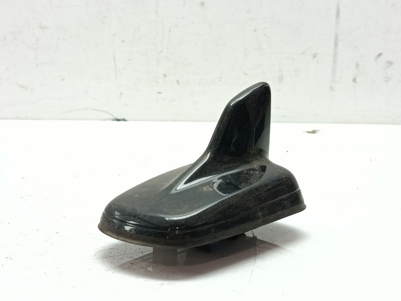 Recambio de antena para audi a4 b9 avant (8w5, 8wd) 35 tdi mild hybrid referencia OEM IAM 8W0807081C  