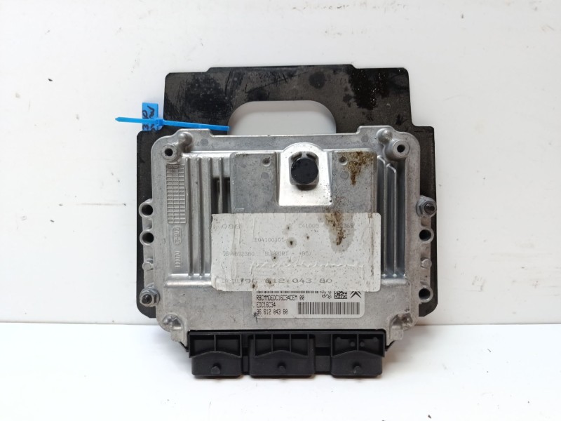 Recambio de centralita motor uce para citroën c4 coupé (la_) 1.6 hdi referencia OEM IAM 1942KR  