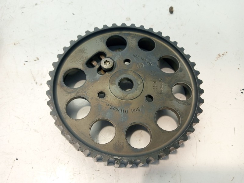 Recambio de polea arbol levas para volkswagen passat berlina (3c2) advance referencia OEM IAM 04L109105  