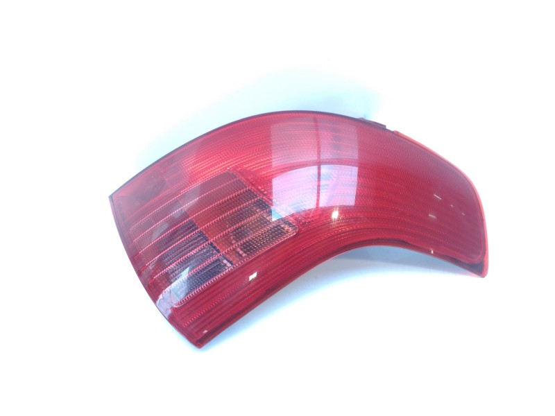 Recambio de piloto trasero derecho para suzuki swift berlina (mz) gl (3-ptas.) referencia OEM IAM 3565062J00  