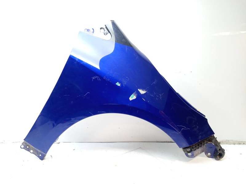 Recambio de aleta delantera derecha para toyota corolla (e21) hybrid advance referencia OEM IAM 5380102210  
