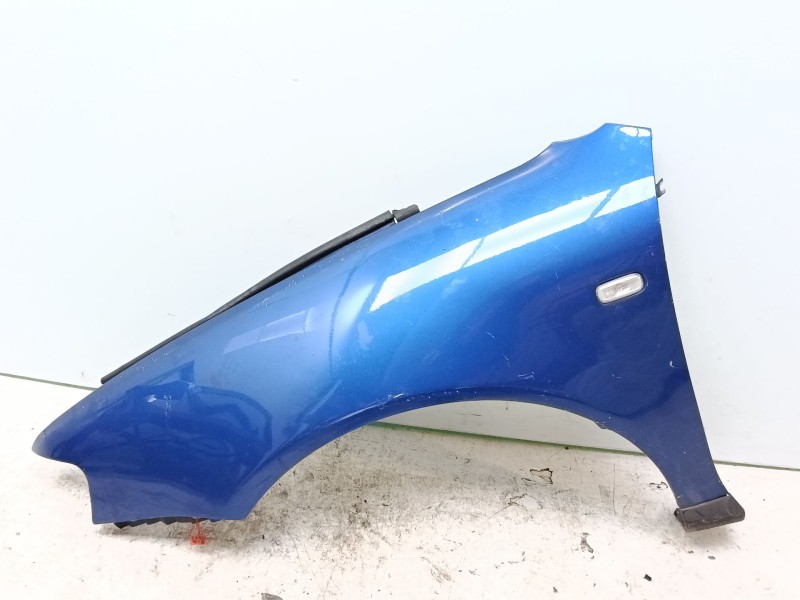 Recambio de aleta delantera izquierda para audi a6 c6 avant (4f5) 2.0 tdi referencia OEM IAM 4F0821103A  