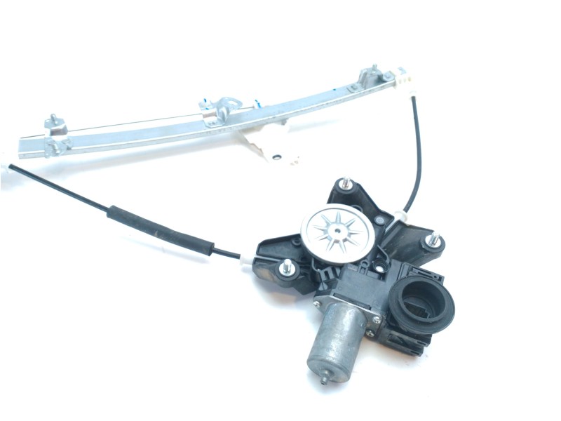 Recambio de elevalunas trasero derecho para toyota yaris referencia OEM IAM 85710K0010  