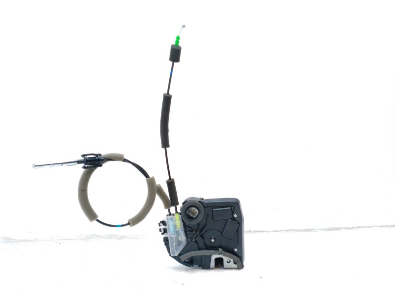 Recambio de cerradura puerta trasera derecha para lexus ux (za10) 250h referencia OEM IAM 6905076021  