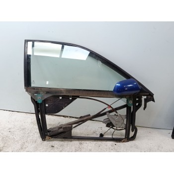 ELEVALUNAS DELANTERO DERECHO 4F0837462D 