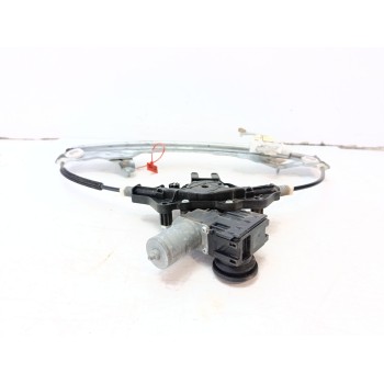 ELEVALUNAS DELANTERO IZQUIERDO 69820F4051 