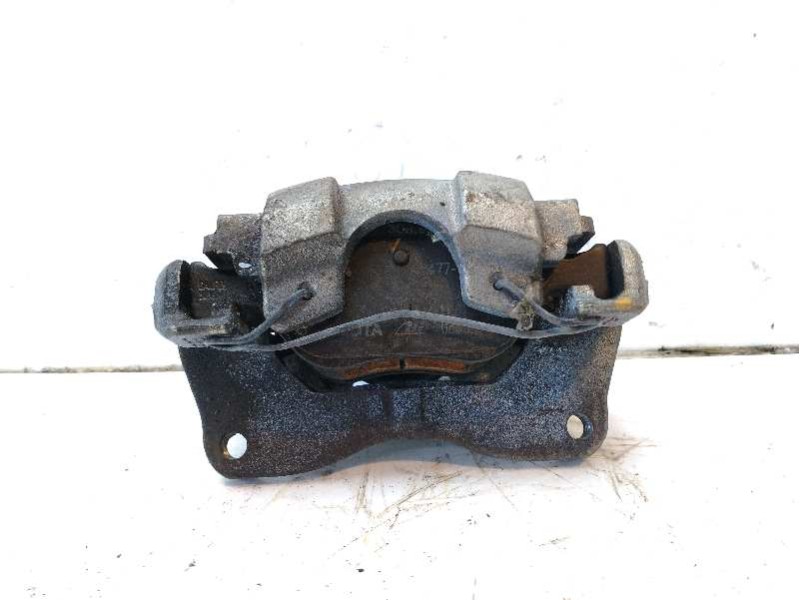 Recambio de pinza freno delantera izquierda para toyota yaris feel referencia OEM IAM 477500D200  
