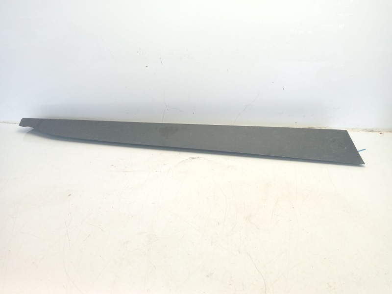 Recambio de moldura puerta delantera derecha para toyota yaris cross (mxp_) 1.5 (mxpb10) referencia OEM IAM 75073K2010  