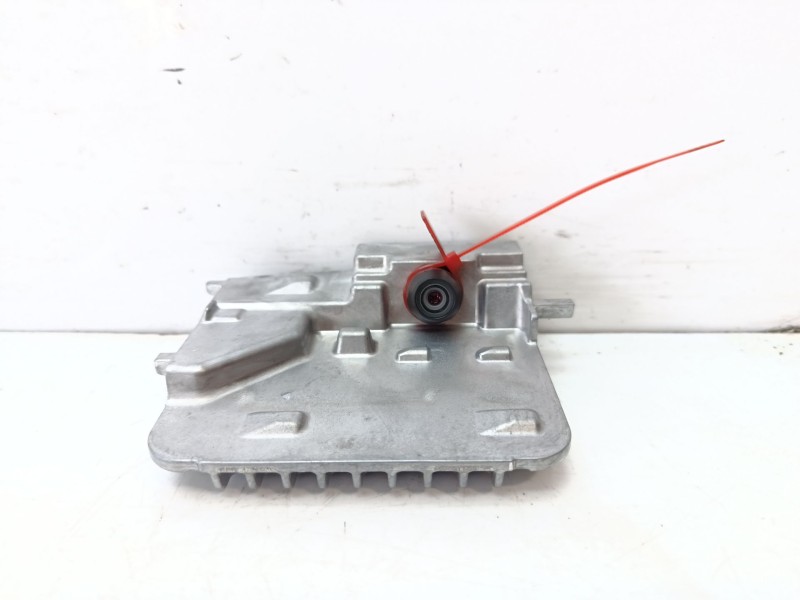 Recambio de modulo electronico para toyota c-hr (_x1_) 1.8 hybrid (zyx10_, zyx11_) referencia OEM IAM 8646C10030  