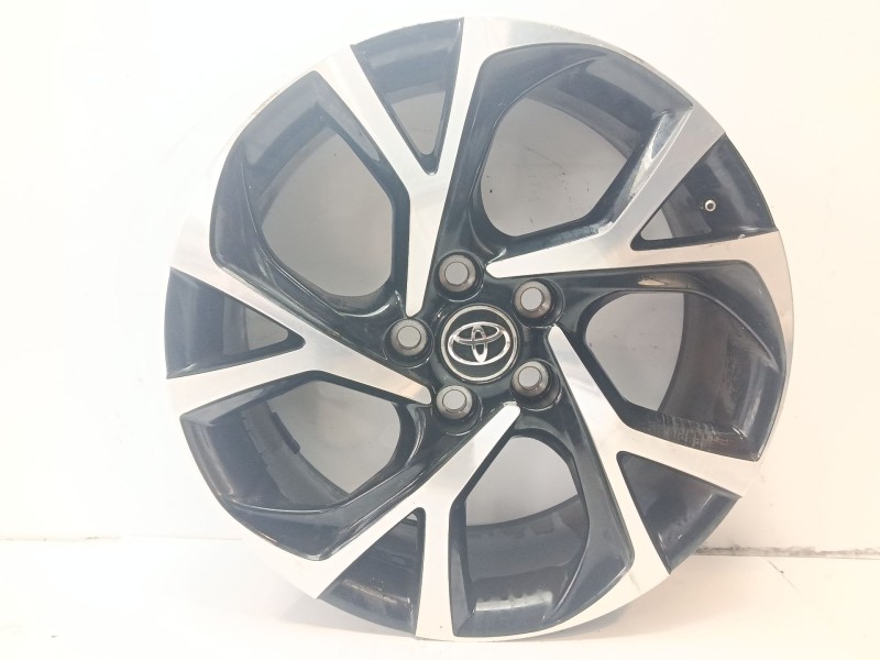 Recambio de llanta para toyota c-hr referencia OEM IAM 42611F4040  