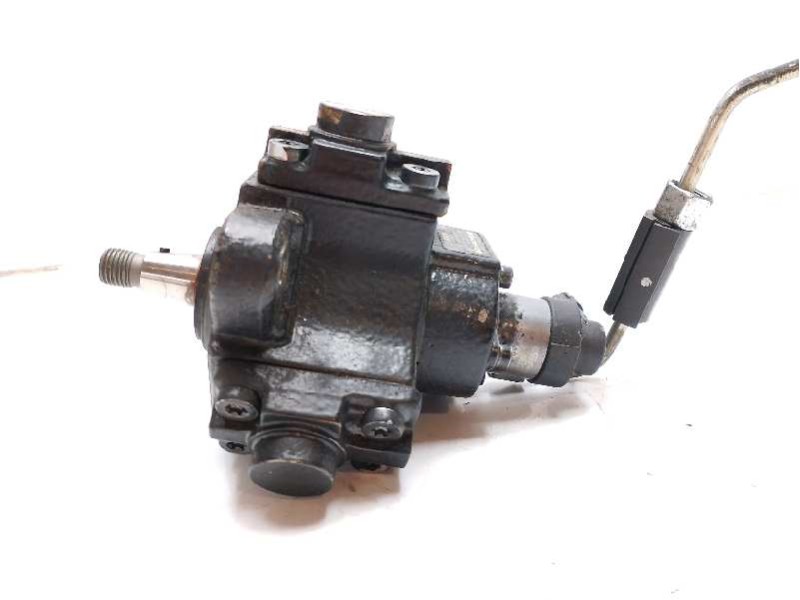 Recambio de bomba inyeccion para opel insignia berlina 2.0 16v cdti referencia OEM IAM 445010193  