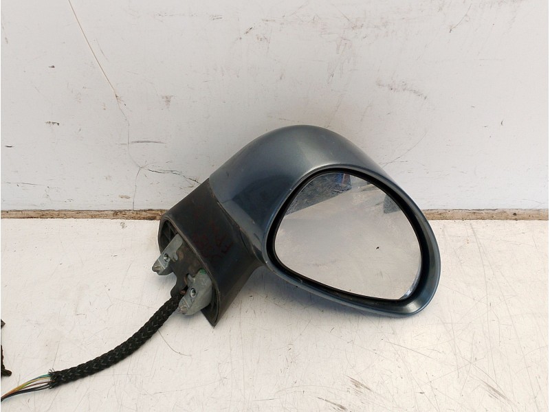 Recambio de retrovisor derecho para citroën c4 berlina 1.4 16v referencia OEM IAM 8149ZV  