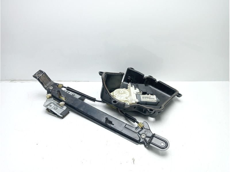 Recambio de elevalunas trasero derecho para seat leon (1p1) comfort limited referencia OEM IAM 1P08394462A 983599201 