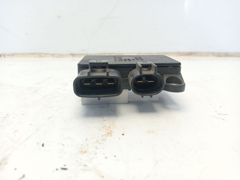 Recambio de modulo electronico para toyota yaris referencia OEM IAM 89257K0020  