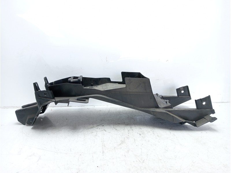 Recambio de guardabarros para suzuki v-strom 650 referencia OEM IAM 6311128K  