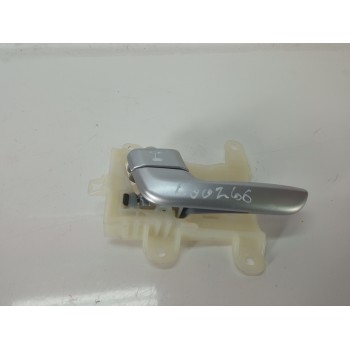 MANETA INTERIOR DELANTERA IZQUIERDA 82613G5000 82613G5000 