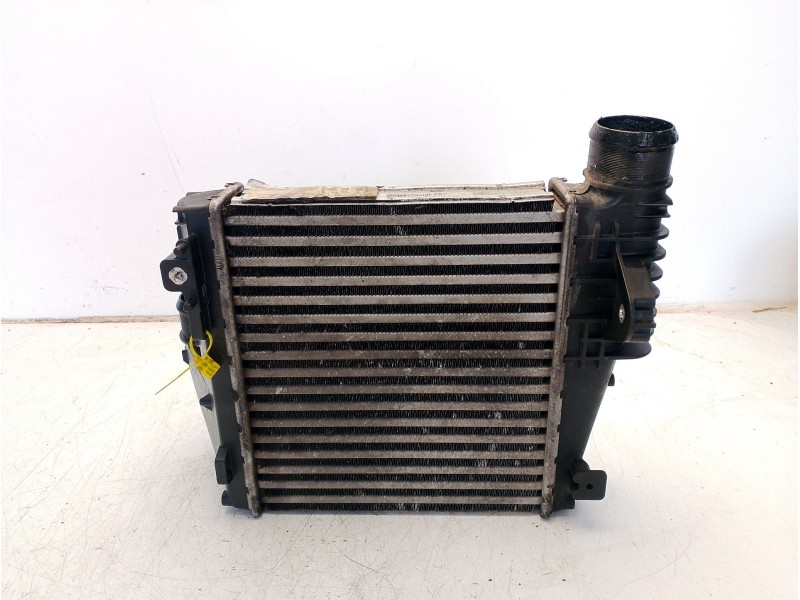 Recambio de intercooler para peugeot 3008 referencia OEM IAM 9675627980  