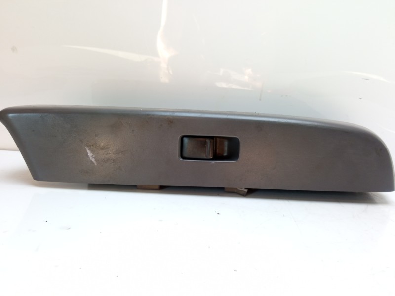 Recambio de mando elevalunas delantero derecho para nissan navara pick-up (d40m) referencia OEM IAM 254110V000  