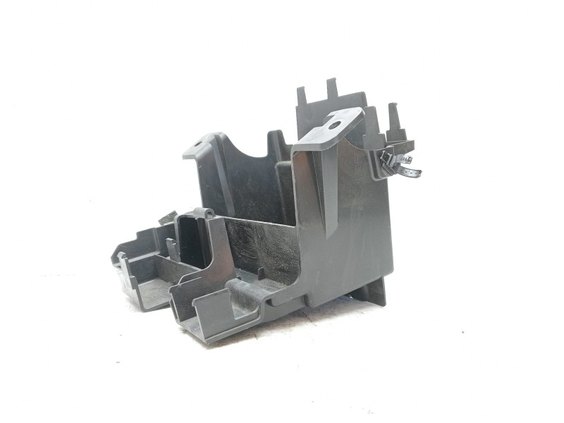 Recambio de moldura para suzuki v-strom 650 referencia OEM IAM 4743128K0  
