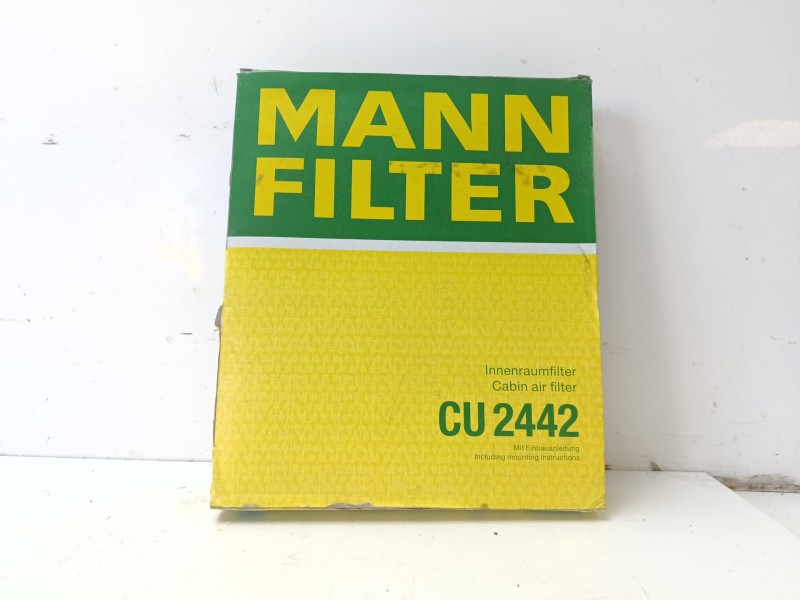 Recambio de filtro aire para opel insignia a (g09) 2.0 biturbo cdti 4x4 (68) referencia OEM IAM CU2442  