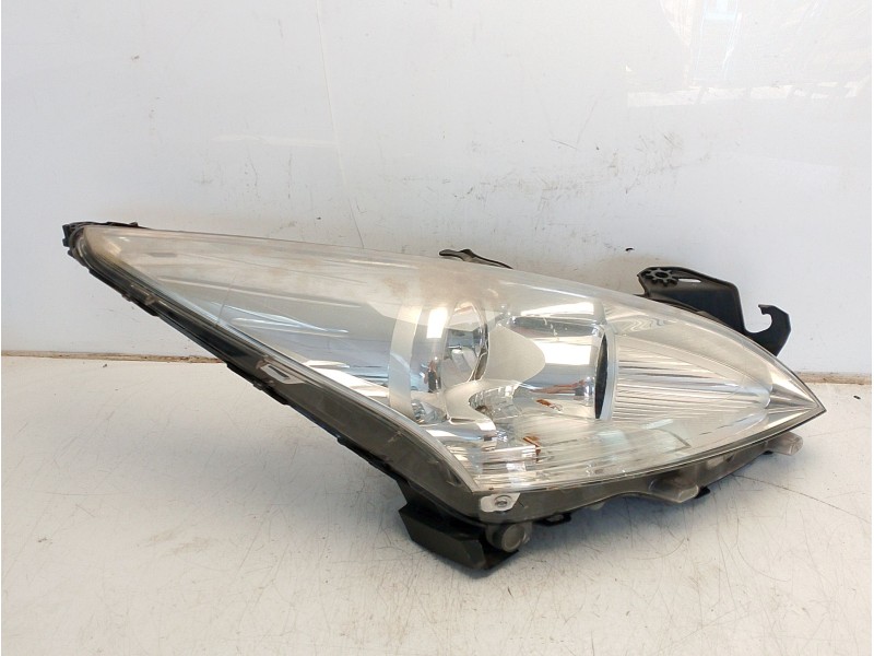 Recambio de faro derecho para peugeot 5008 (0u_, 0e_) 1.6 hdi referencia OEM IAM 6206N9 9682519080 