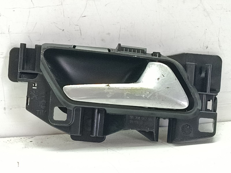 Recambio de maneta interior trasera derecha para peugeot 3008 referencia OEM IAM 98201552VV  