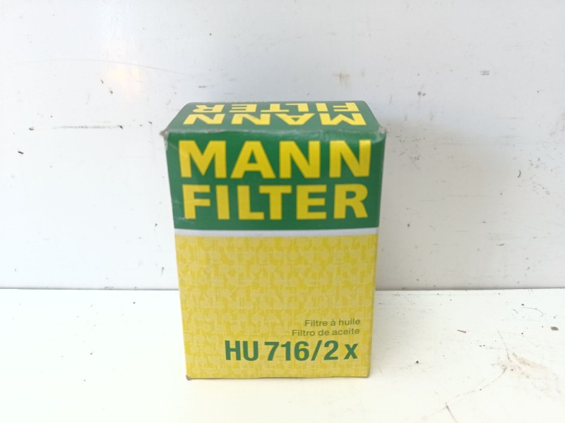 Recambio de filtro aceite para citroën c2 referencia OEM IAM HU716/2X  