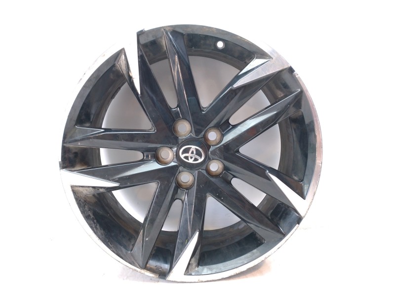 Recambio de llanta para toyota corolla (e21) hybrid advance referencia OEM IAM 4261102R40  
