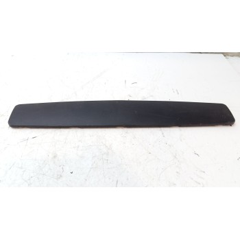 MOLDURAS TRASERAS 677610D010C0 