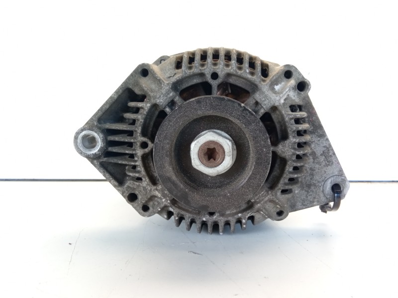 Recambio de alternador para renault megane i classic (la0) 1.6 referencia OEM IAM 7700424583  