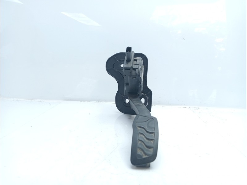 Recambio de pedal freno para ford transit custom kombi 2.0 tdci cat referencia OEM IAM 2105666  