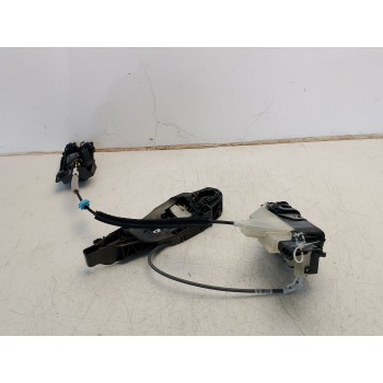 CERRADURA PUERTA DELANTERA DERECHA SU001A9681 