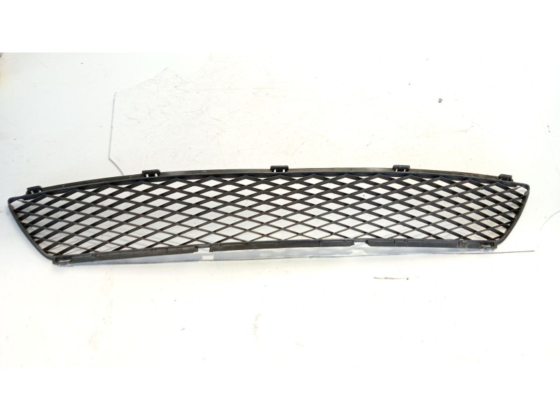 Recambio de rejilla paragolpes central inferior para mazda 6 berlina (gg) referencia OEM IAM GJ6A501T1A  