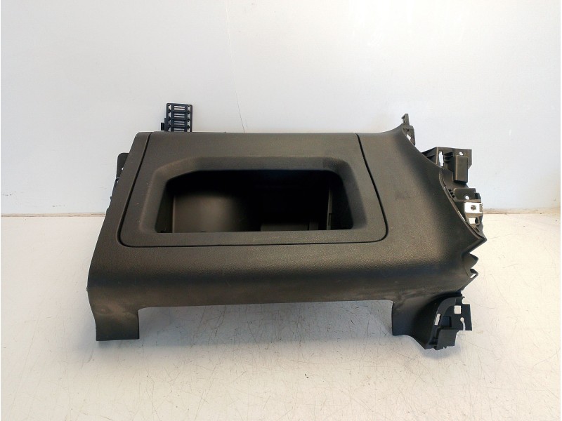 Recambio de guantera para toyota proace verso referencia OEM IAM SU001B0656  