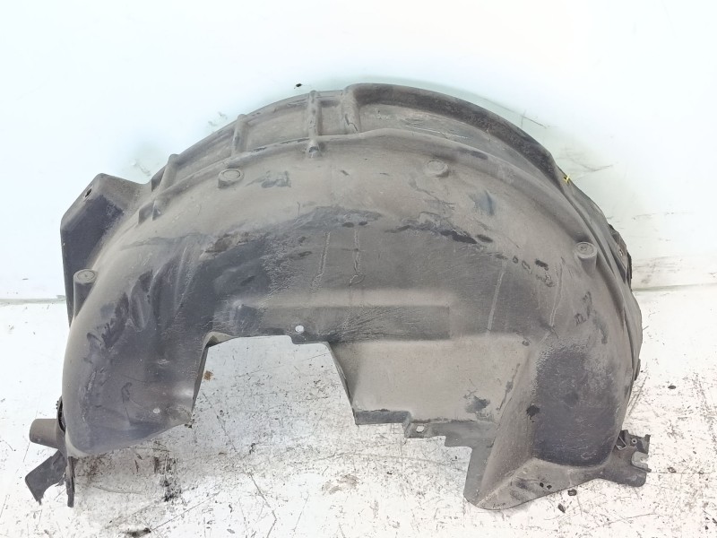 Recambio de paso de rueda trasero derecho para peugeot 3008 referencia OEM IAM 9810125580  