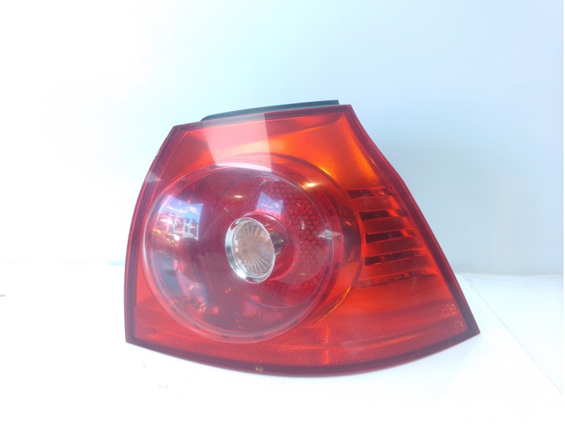 Recambio de piloto trasero derecho para volkswagen golf v berlina (1k1) 1.9 tdi referencia OEM IAM 1K6945096AC  