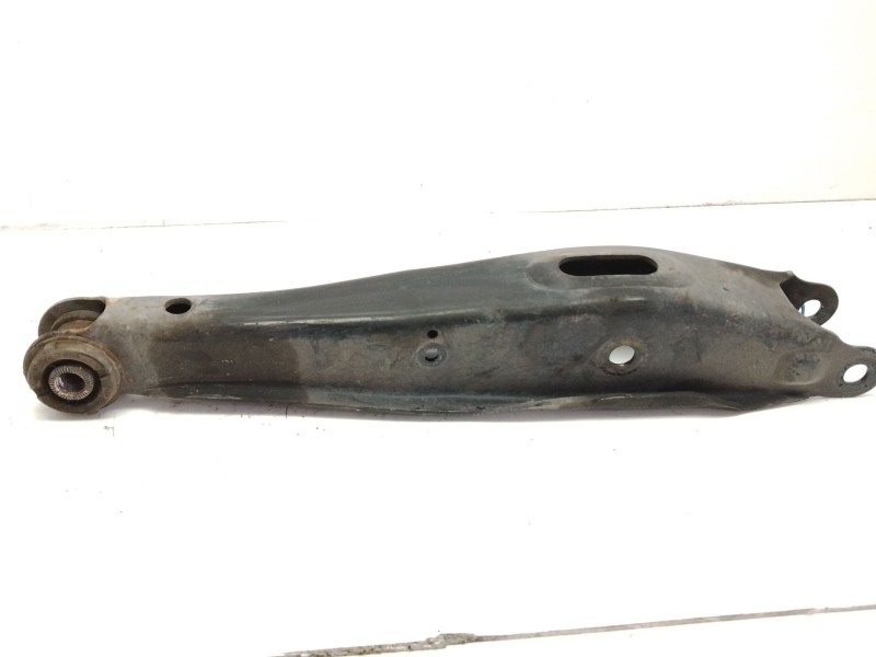 Recambio de brazo suspension inferior trasero derecho para lexus gs (_s19_) 450h (grs191_, gws191_) referencia OEM IAM 487403011